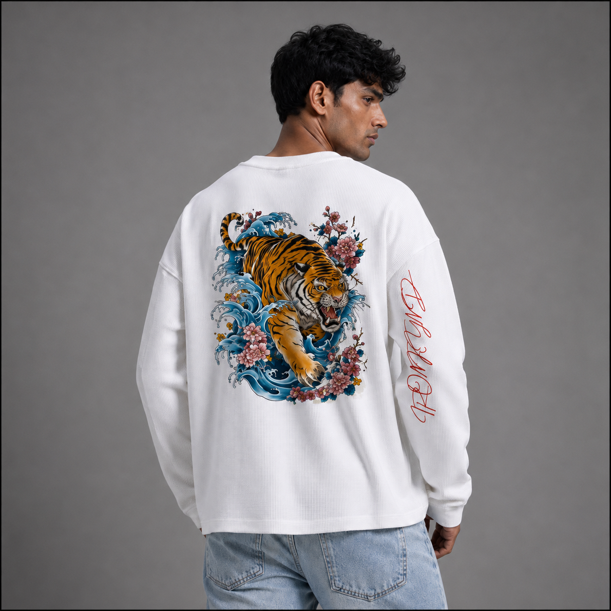 TIDAL TIGER White Waffle Oversized Tee